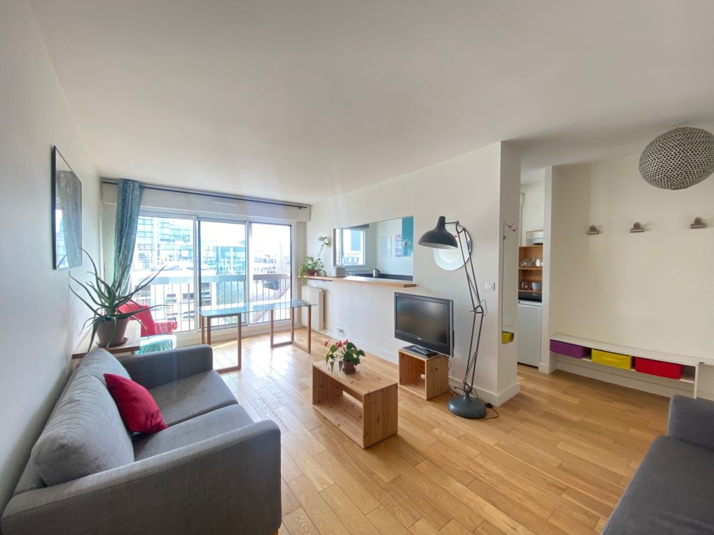 appartement 2 pièces en location sur PARIS (75015)