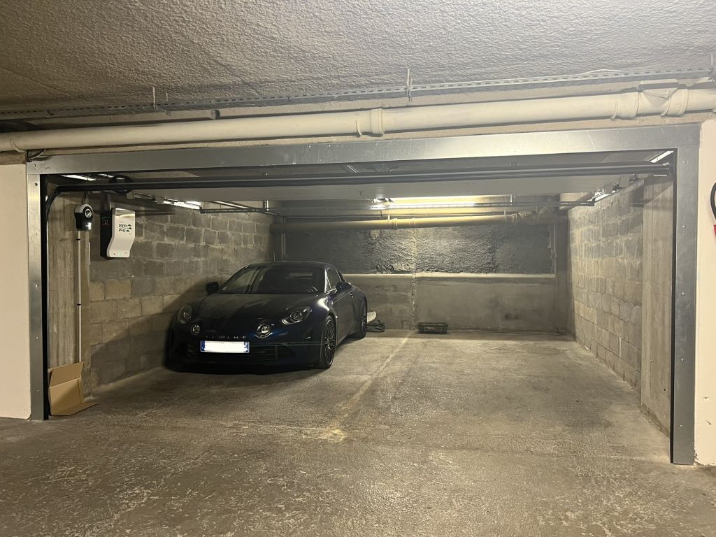 parking en location sur PARIS (75006)
